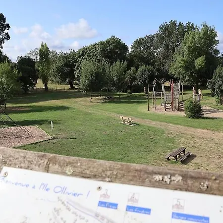 Le Vieux Pressoir Avec Piscine * Coutures (Maine-et-Loire)